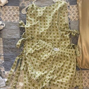 Fancy D boutique mystery box green set